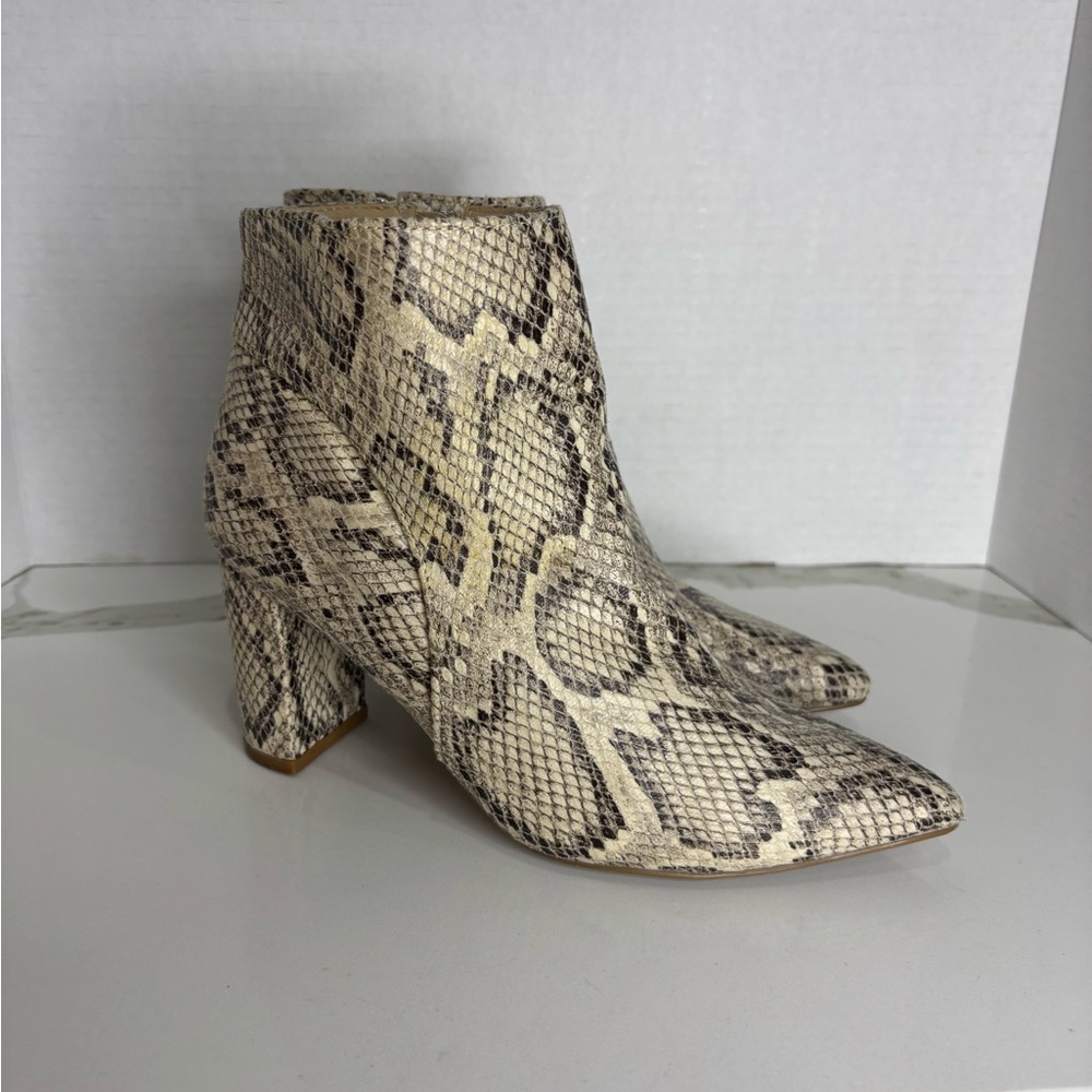 Qupid Snakeskin Ankle Boots